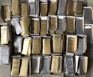Ca. 10x Stickervellen – franstalig, duitstalig en anderen talen